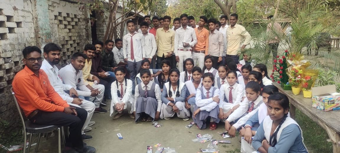Benches carried out for the morning class