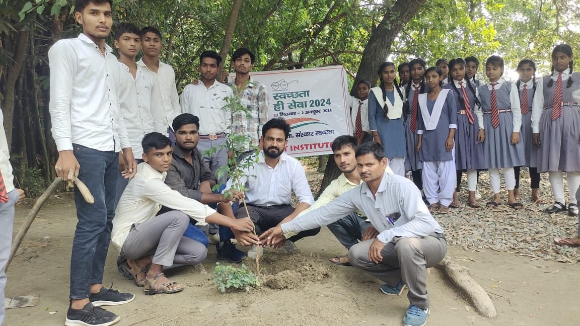 A tree plantation drive by our volunteers